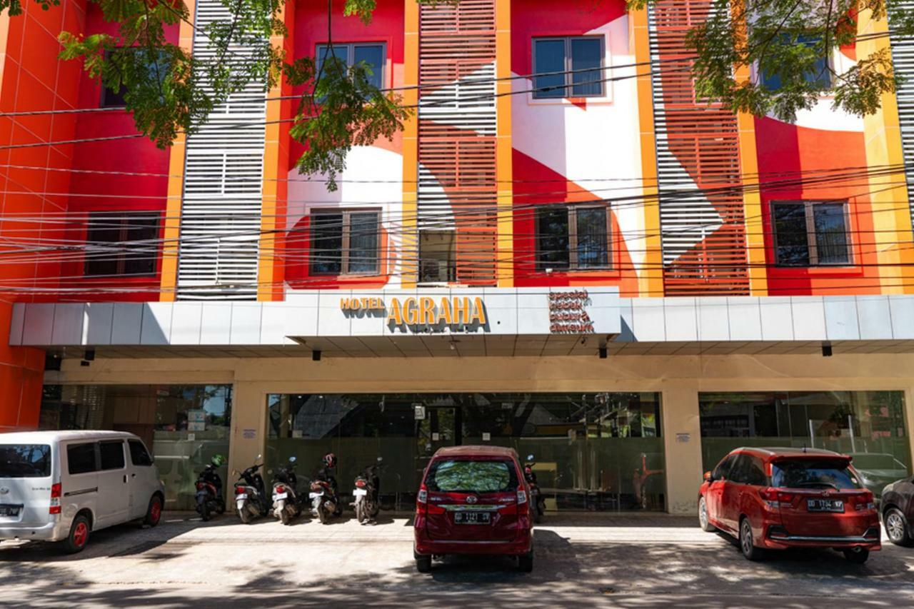 Agraha Andalas Hotel Makassar Exteriör bild